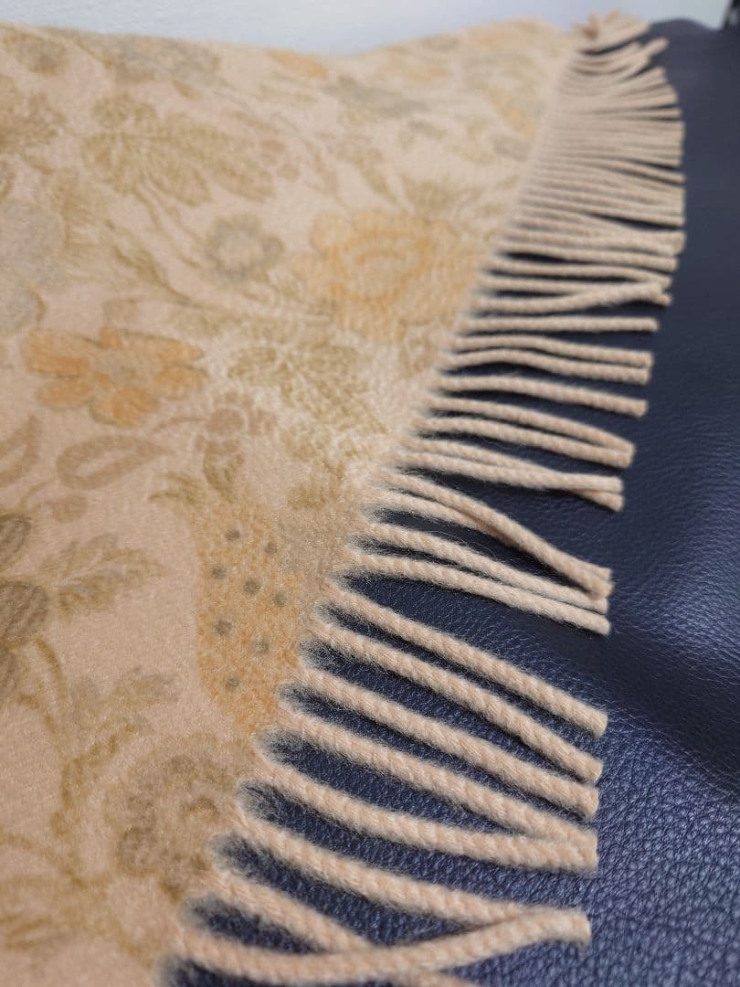 ロロ ピアーナ　Loro Piana　ストール　マフラー　オペラ　ボタニカル