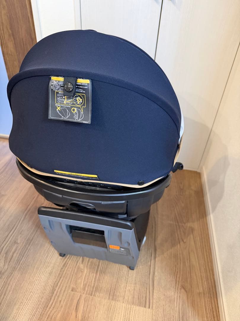 Combi クルムーヴ スマート ISOFIXチャイルドシート