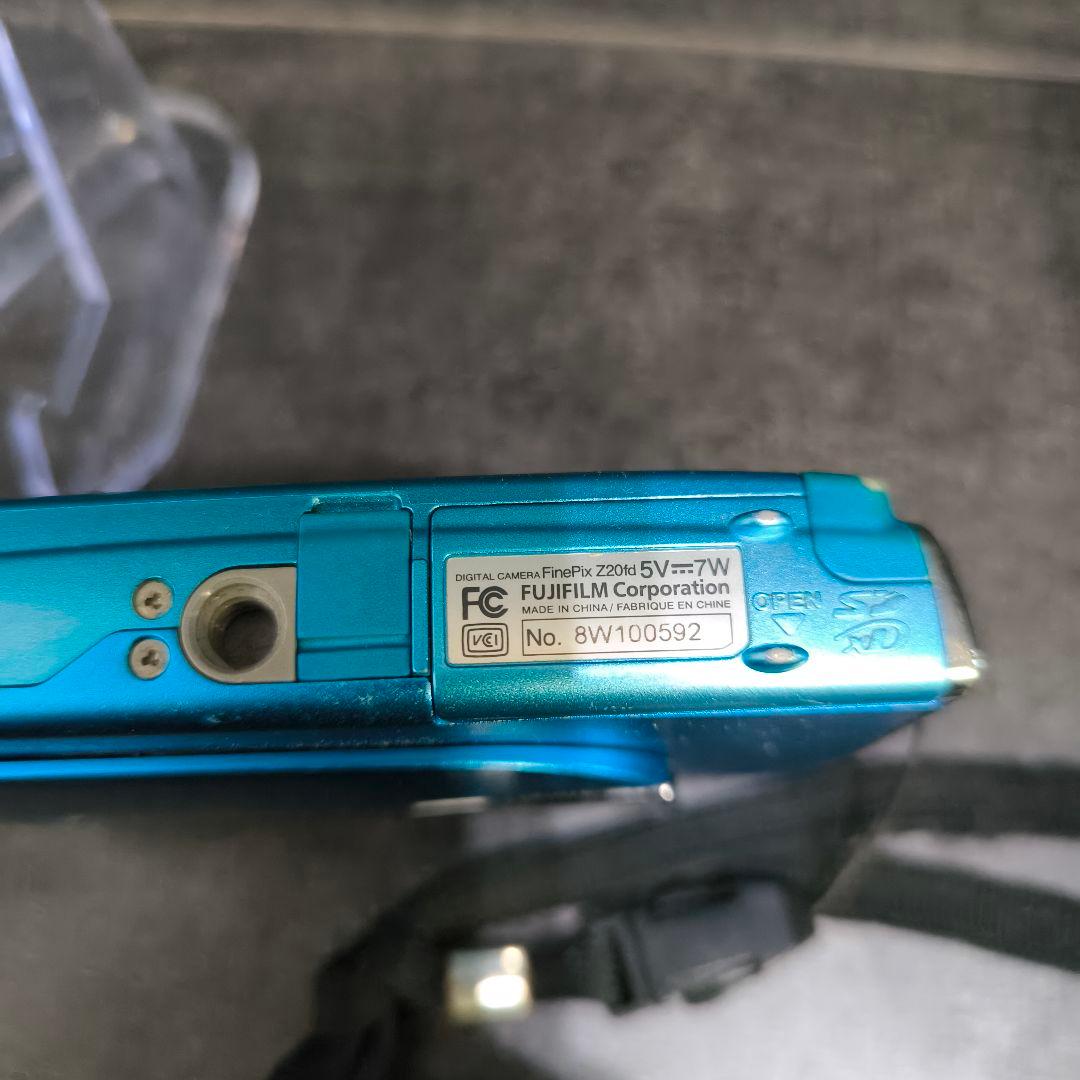 FUJIFILM FinePix Z20fd 富士フイルム デジカメ ブルー