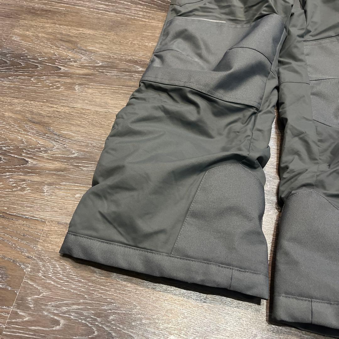 コロンビア　スキーウェア　140 美品　女の子　男の子M