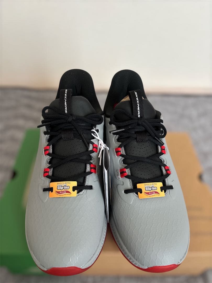 新品　SKECHERS GO GOLF グレー/ブラック/レッド 27.5㎝