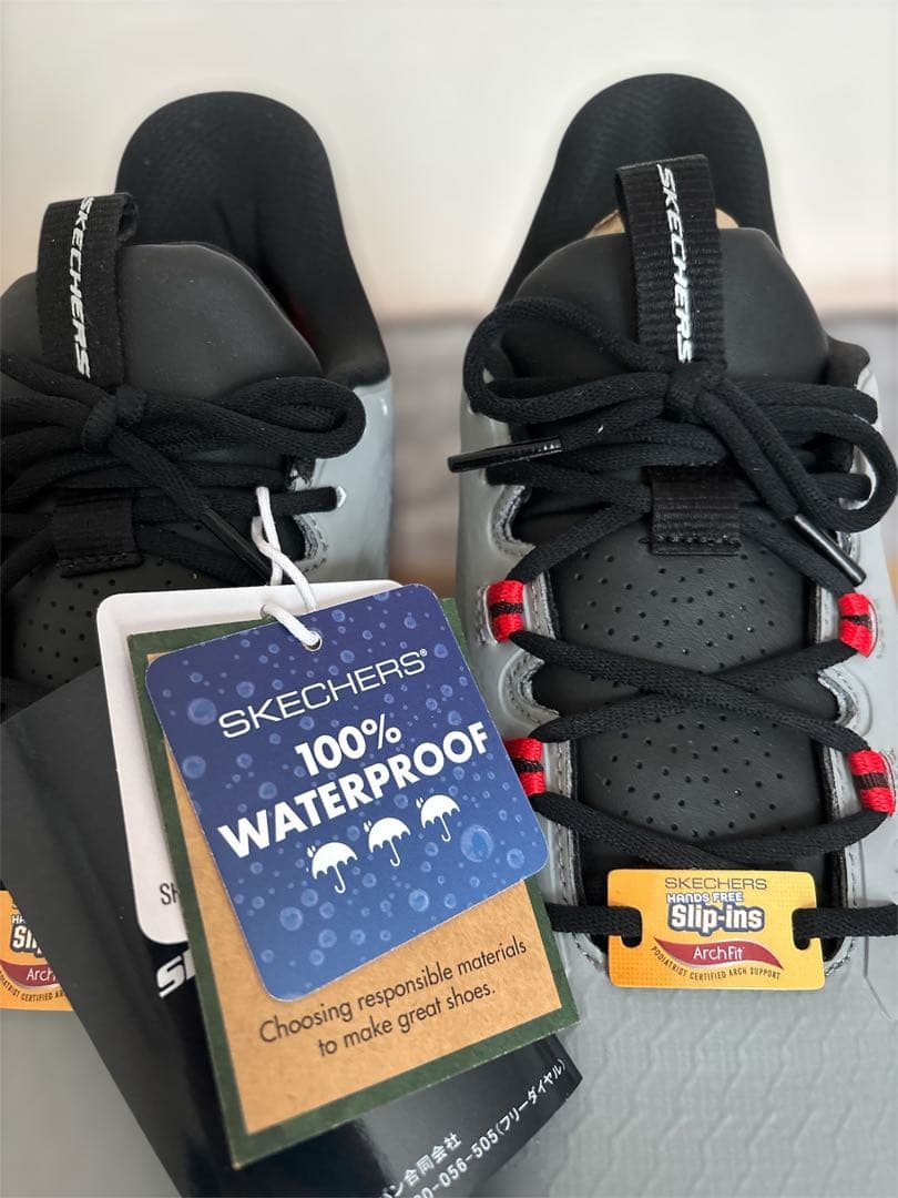 新品　SKECHERS GO GOLF グレー/ブラック/レッド 27.5㎝