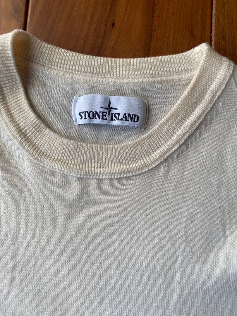 STONE  アイボリー ニットセーター