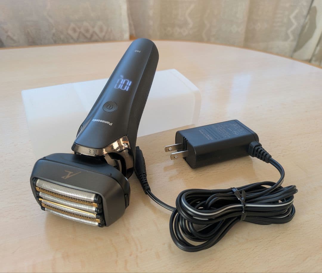 【美品】パナソニック(Panasonic) 6枚刃 ラムダッシュ ES-LS9Q