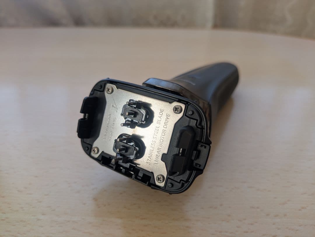 【美品】パナソニック(Panasonic) 6枚刃 ラムダッシュ ES-LS9Q