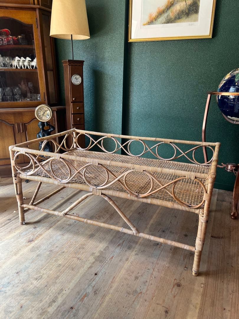 ベビーベッド 籐 ラタン かご バスケット 昭和レトロ 当時物 インテリア 家具