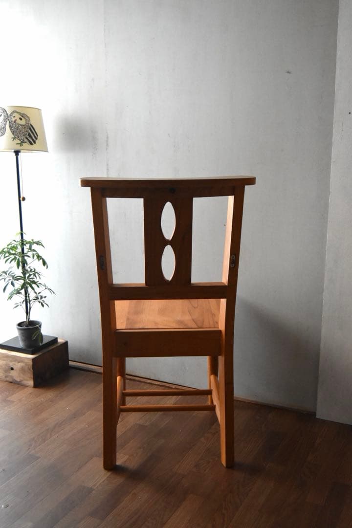 shuca チャーチ調チェア ①