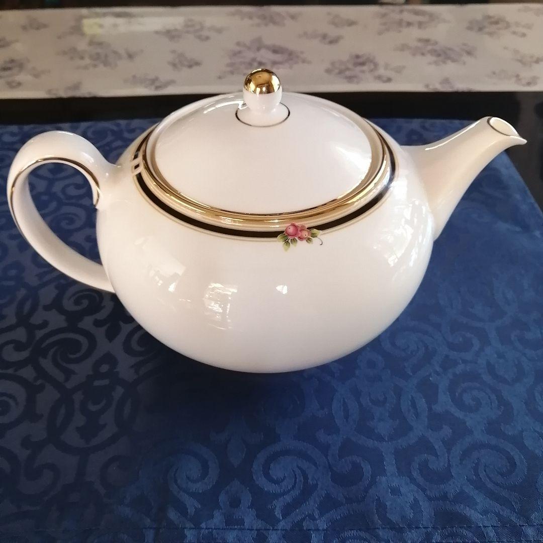 廃盤品】 WEDGWOOD ウェッジウッド クリオ ティーポット - メルカリ