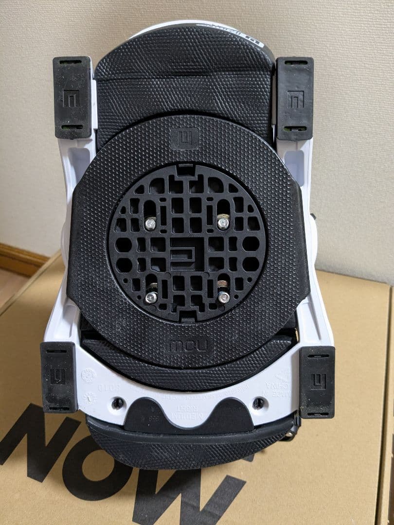 NOW SELECT PRO バインディング Mサイズ　使用3日の超美品です。