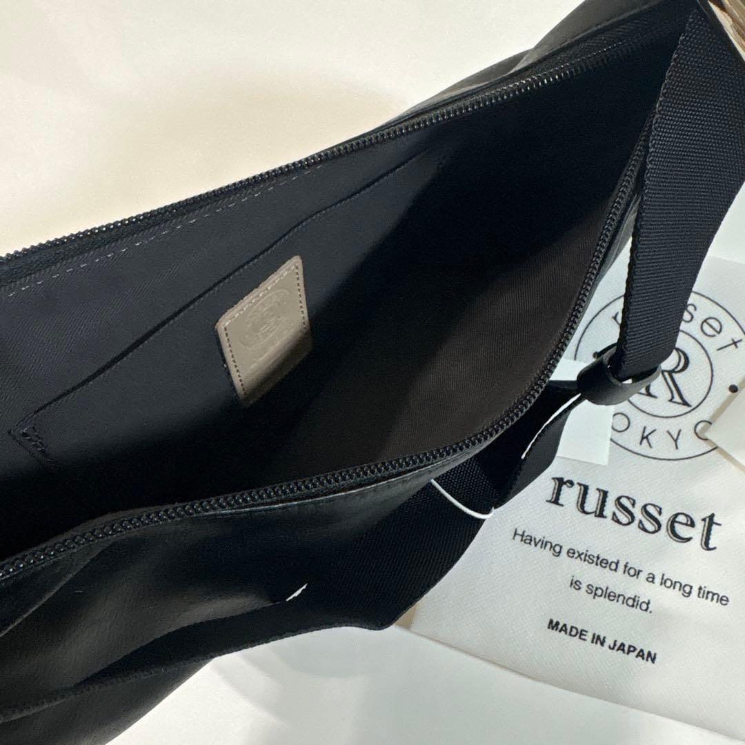 新品ラシット 今期ソフトレザーラウンドショルダーバッグ　金具シルバー