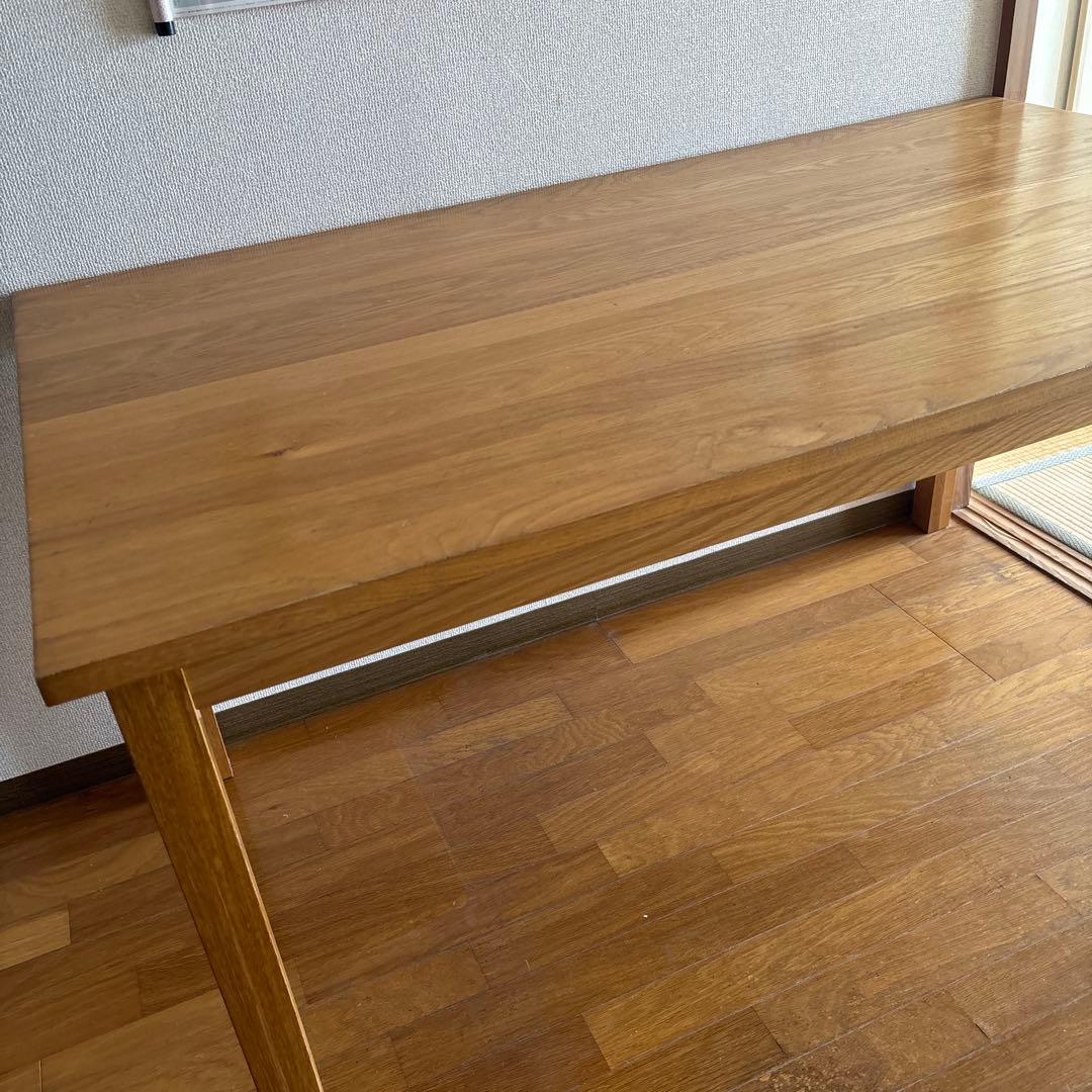 無印良品　無垢材テーブルオーク材