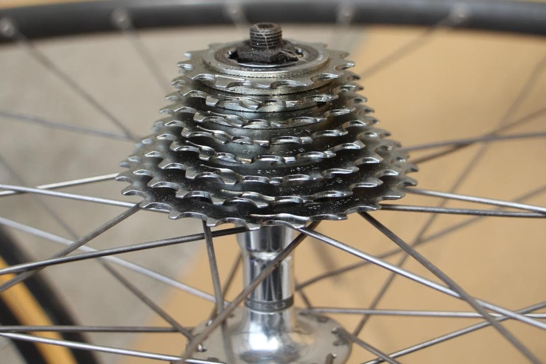 MAVIC♪GP4♪シマノ600ハブ♪105スプロケ♪8S♪若干難有♪予備などに