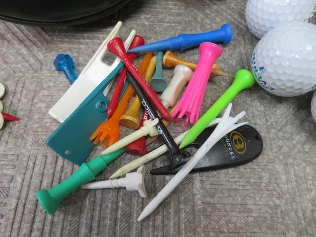 K*H様 （22FF2972）メンズ　ゴルフクラブまとめて12本　バッグ付き　右