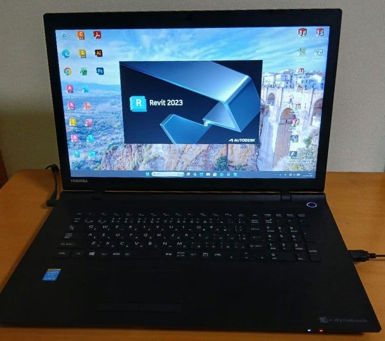 Autocad lt 2023 TOSHIBA　ノートパソコン