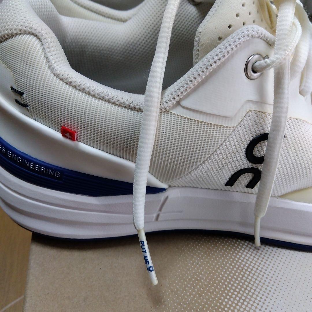 On THE ROGER Pro ２７センチ