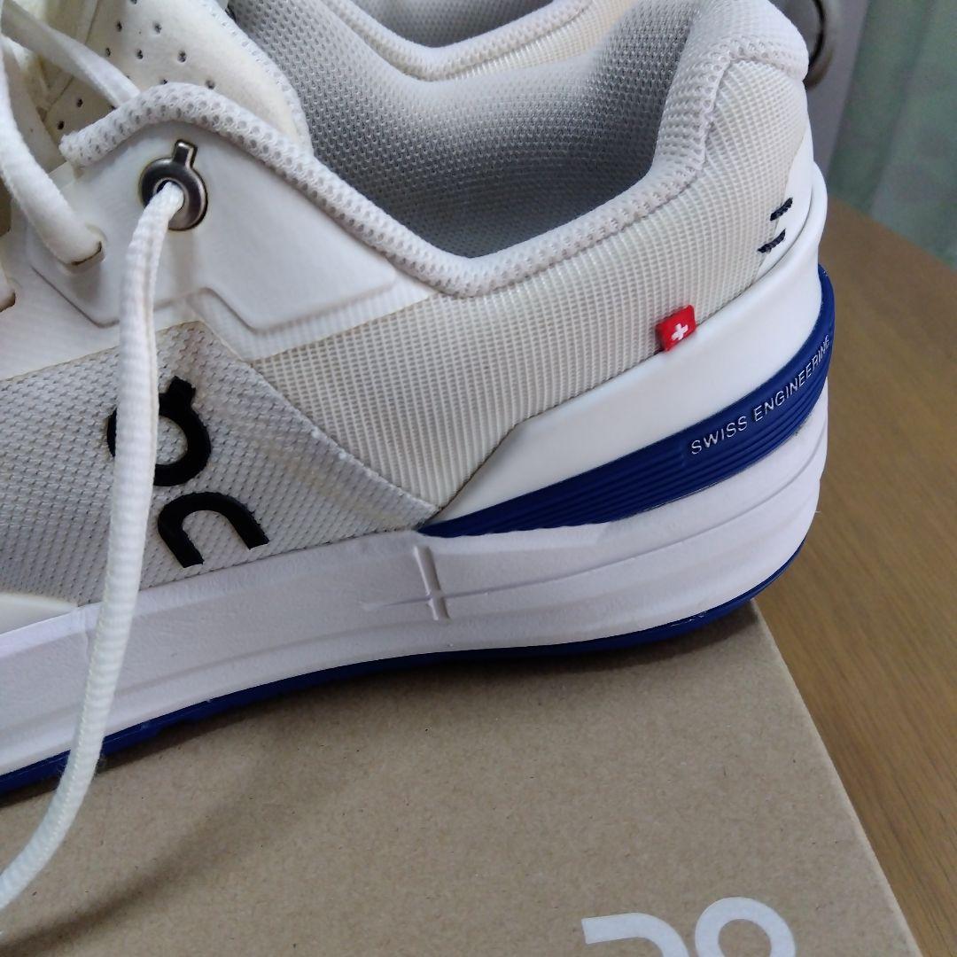 On THE ROGER Pro ２７センチ