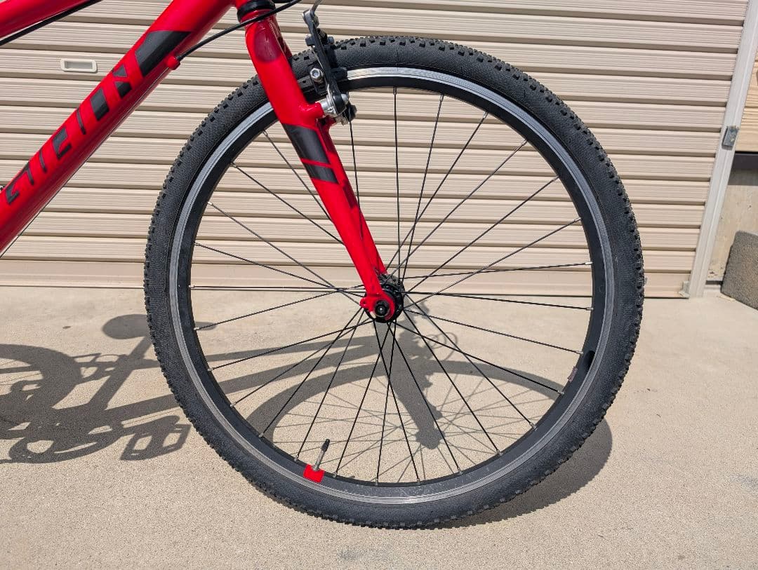 福岡】GIANT ARX 24 マウンテンバイク レッド