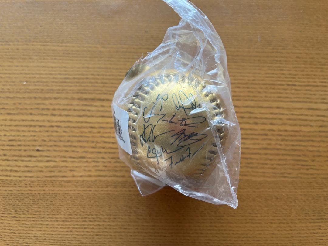 ドジャース 2025 優勝 ゴールドボール レプリカサイン 新品