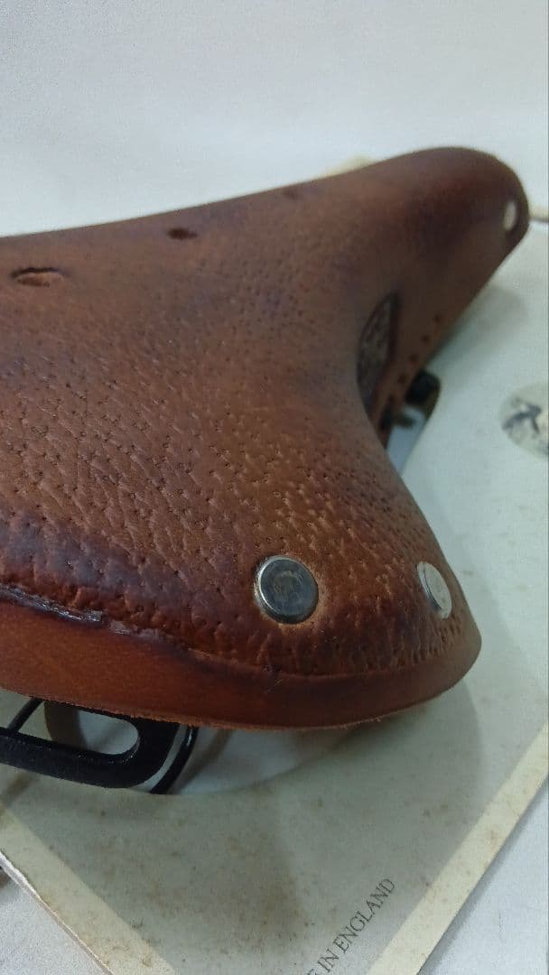 BROOKS ブルックス （B17Sスタンダードエイジド）