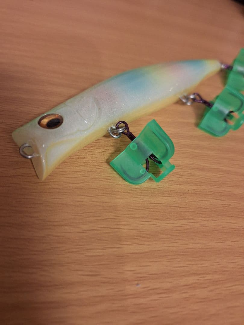 メガバスカゲロウ124f