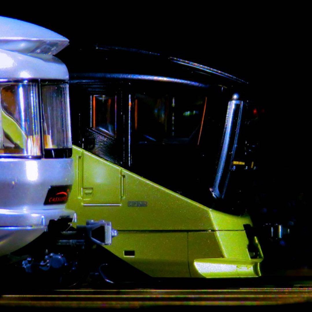 TOMIX E001形「TRAIN SUITE 四季島」【新品,未使用品】