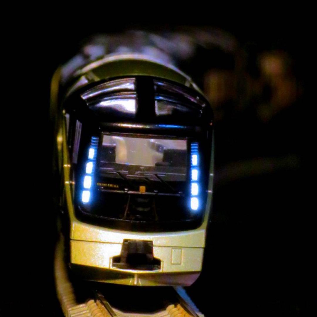 TOMIX E001形「TRAIN SUITE 四季島」【新品,未使用品】