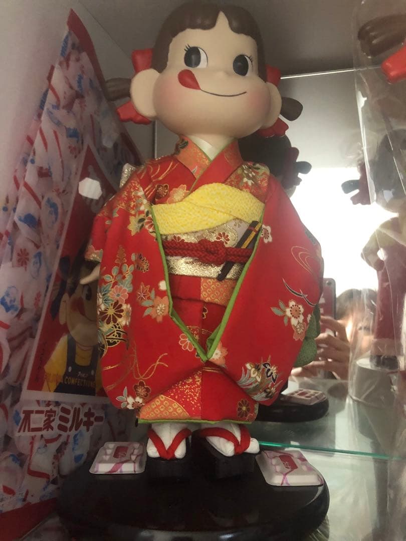 リ*イ様 希少‼️ペコちゃん人形 晴れ着ペコちゃん 懸賞品 新品 - メルカリ