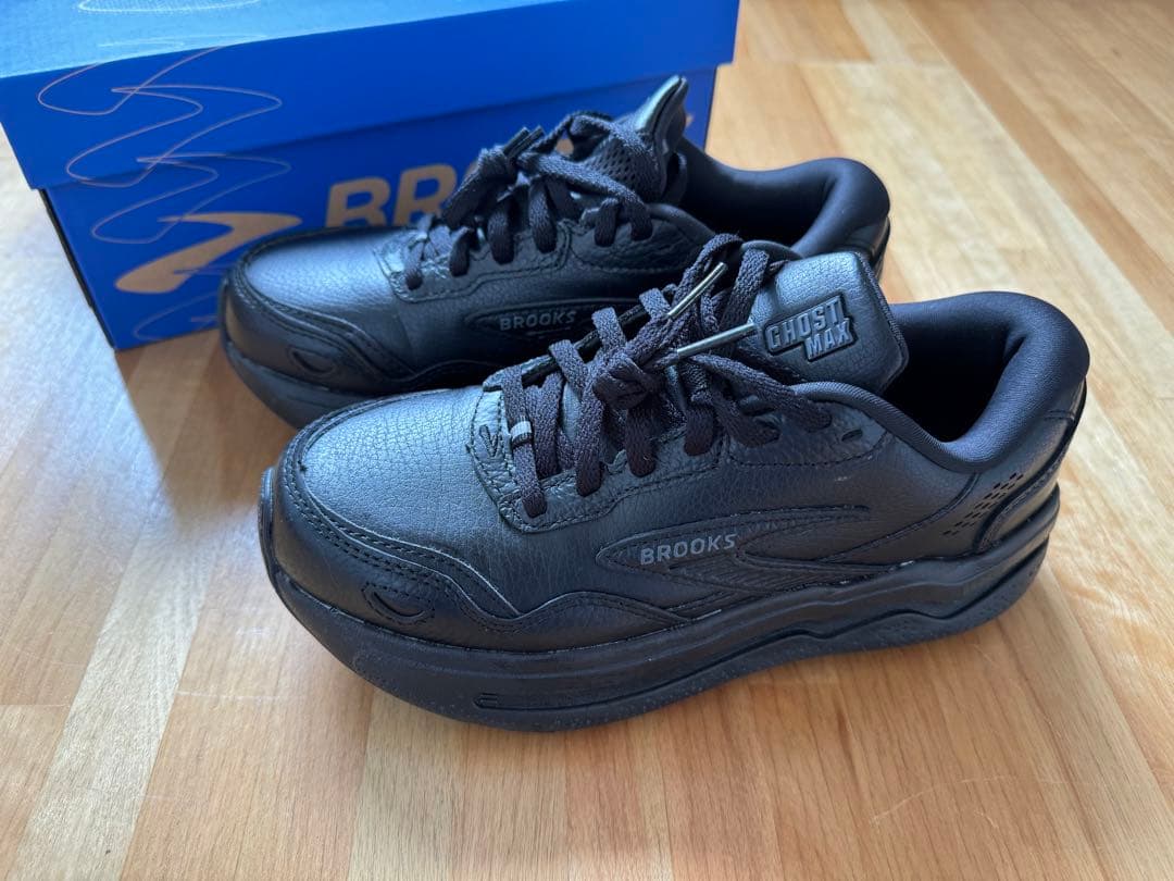 BROOKS ゴーストマックスLブラック　23.5cm GHOST MAX
