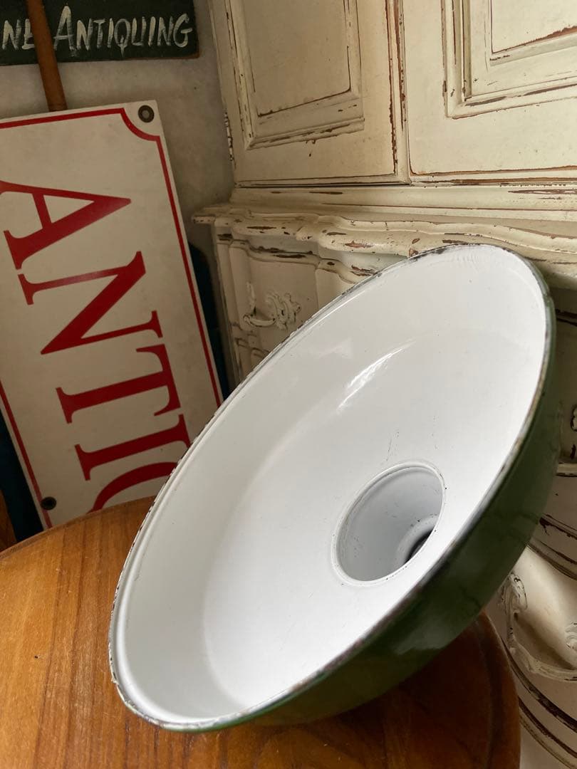 青柳アンティーク　ホーロー　大きな　ランプ　シェード　グリーン　重厚　美品