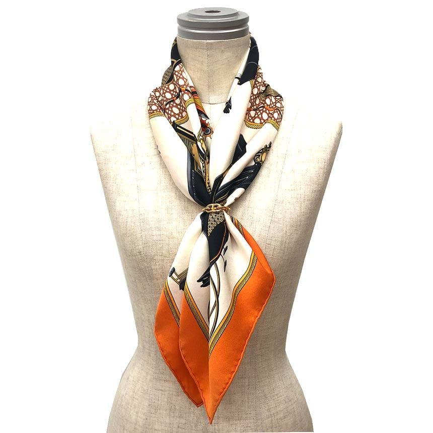 HERMES シルクスカーフカレ70 馬車 aq12312