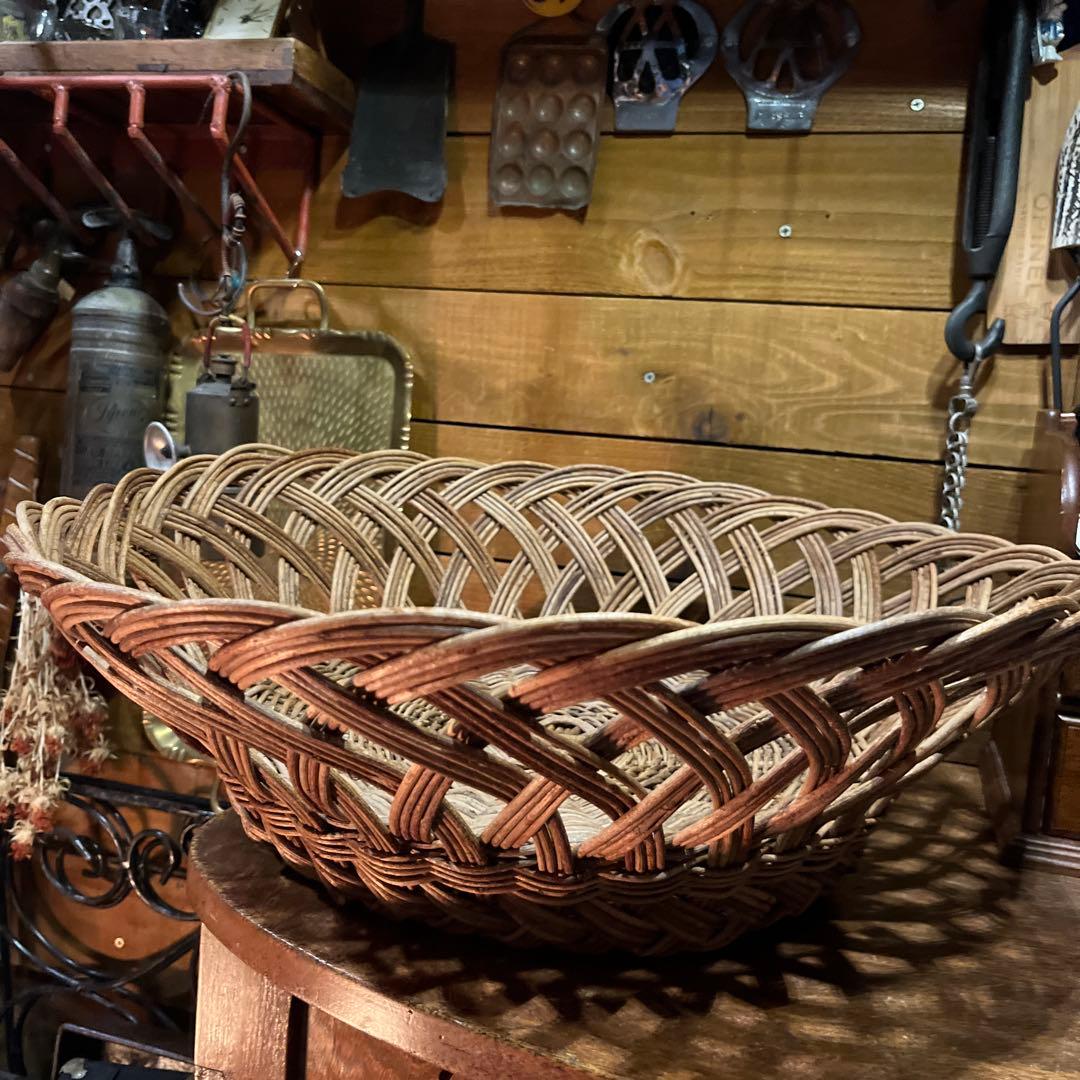 ヴィンテージ アケビ蔓籠 青森 あけび籠 あけび蔓細工 大籠 収納かご