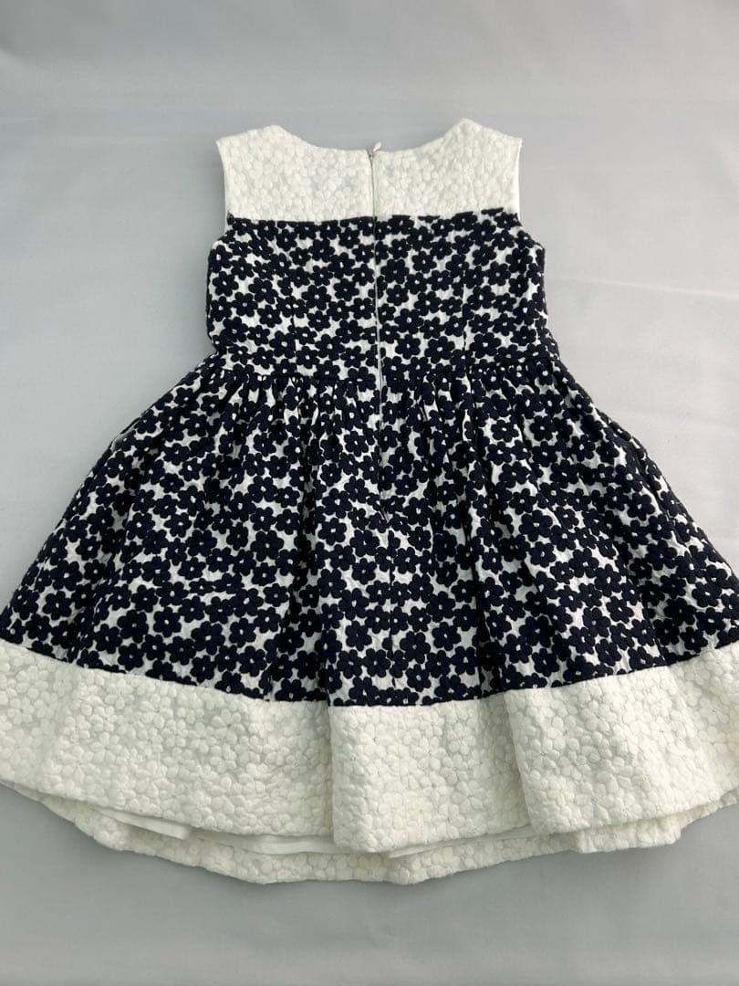 【在庫限り】Toccaトッカ 総刺繍 フォーマル ドレス ワンピース100cm