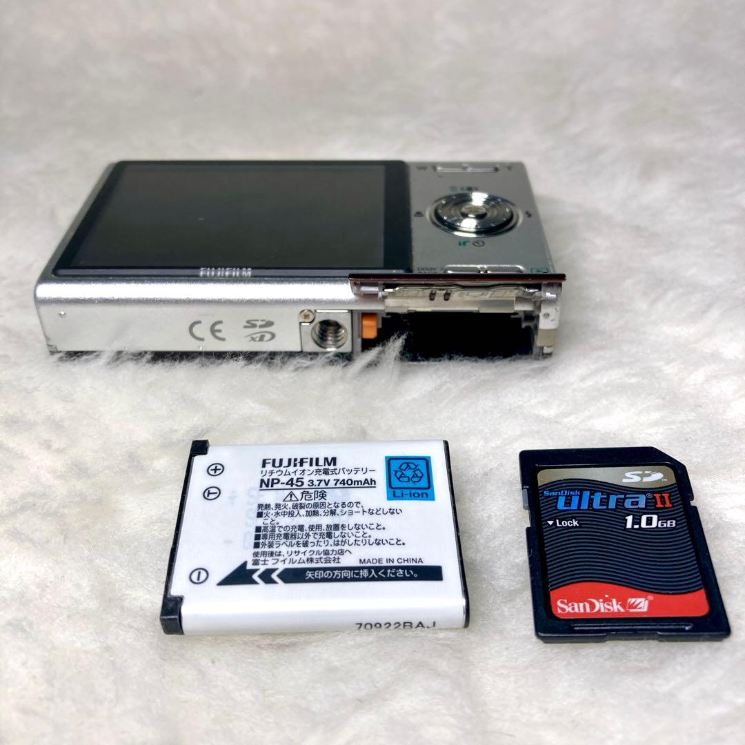 【動作品✨】FUJIFILM Fine Pix Z100fd コンデジ バッテリ