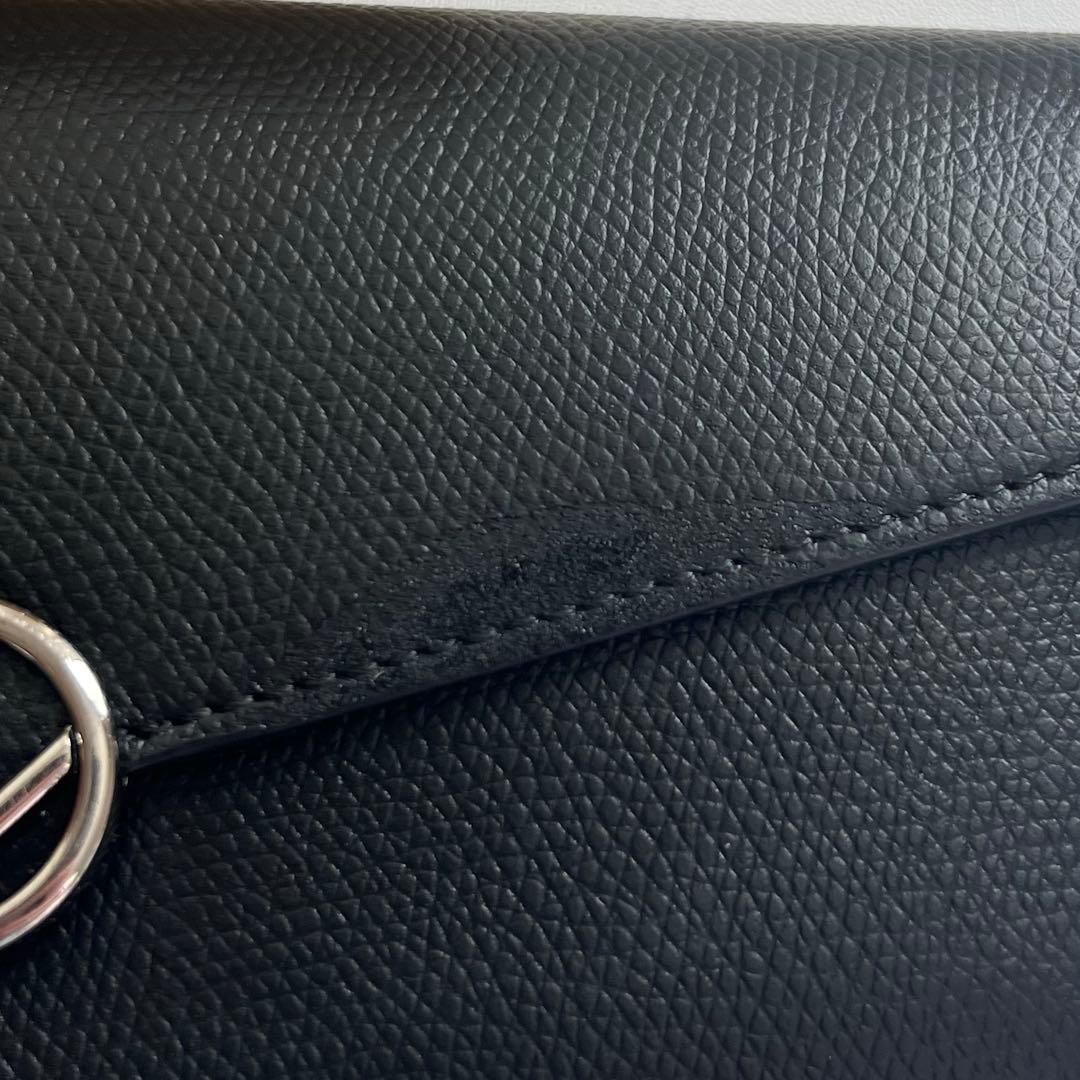 28 美品 FENDI フェンディ エフイズ 2つ折り 長財布