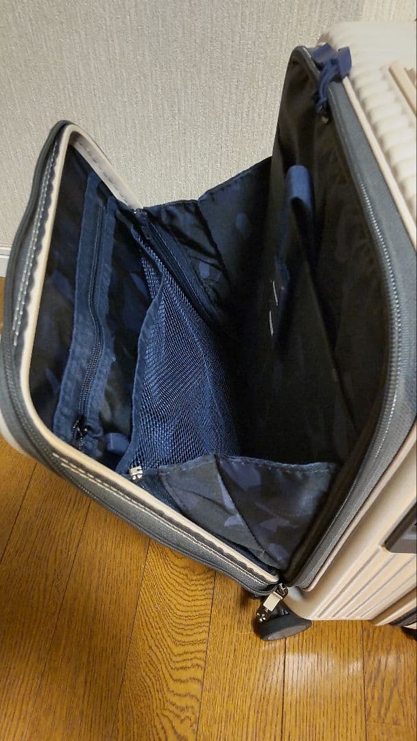 innovator 21L スーツケース バニラ イノベーター