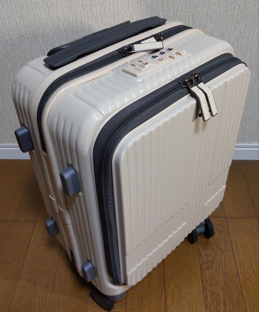 innovator 21L スーツケース バニラ イノベーター