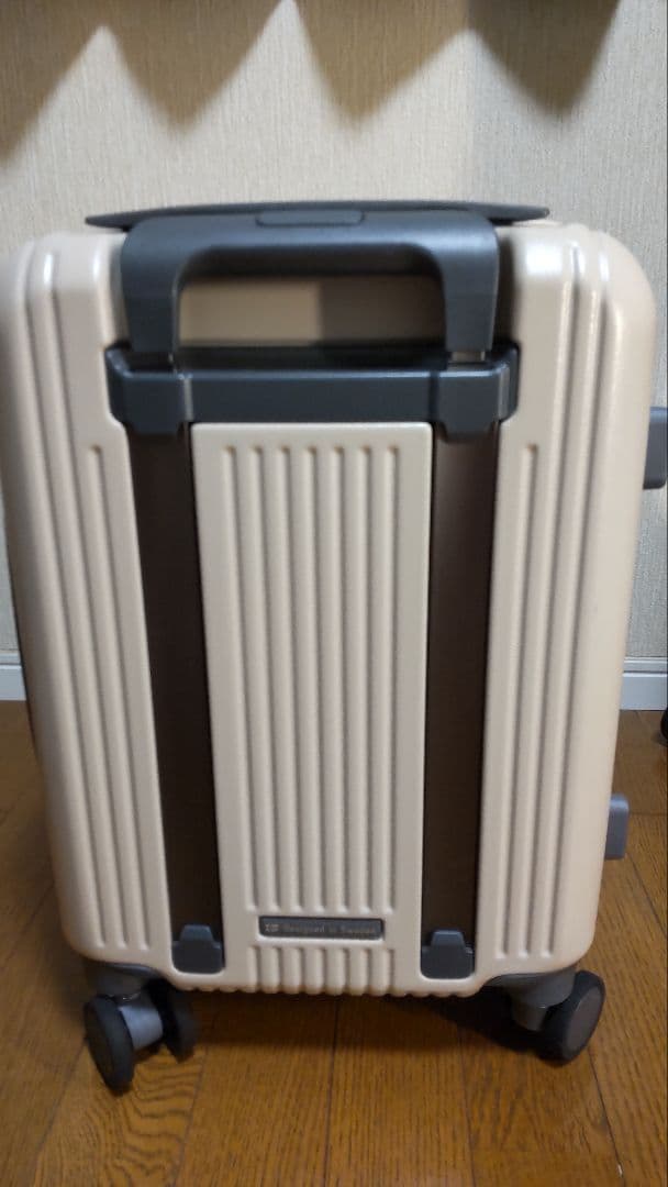 innovator 21L スーツケース バニラ イノベーター