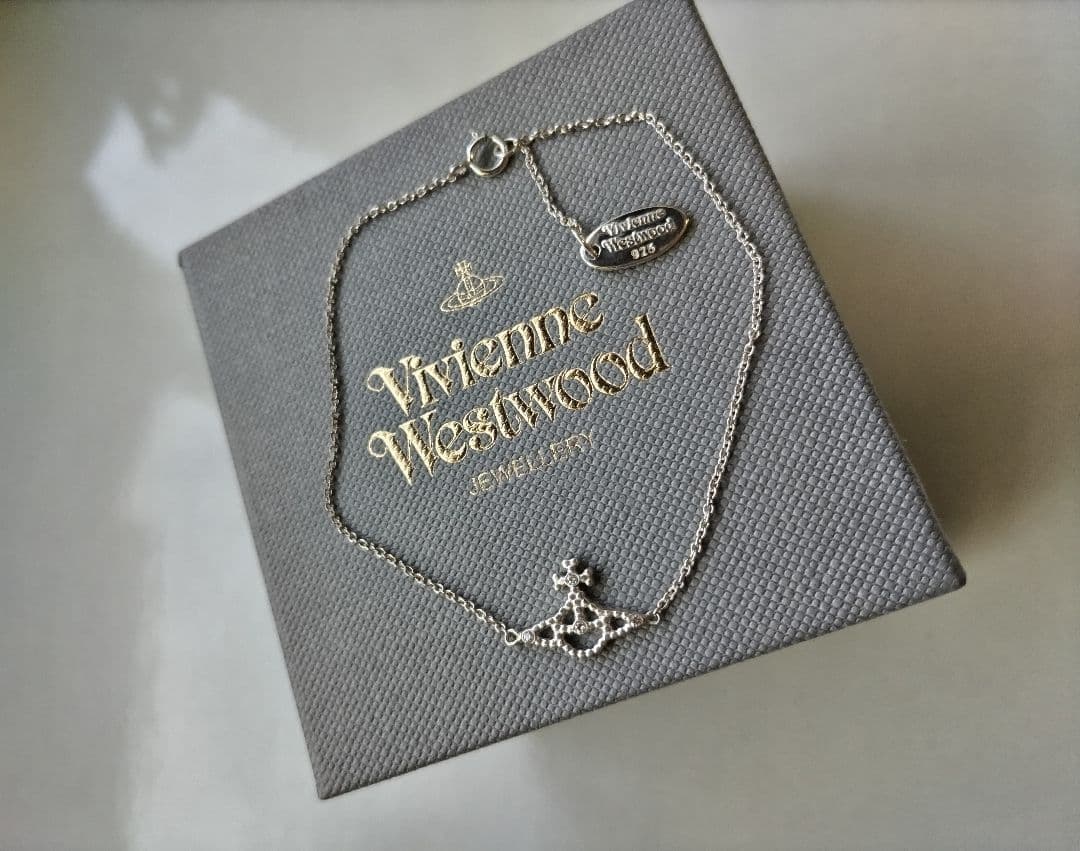 未使用品 Vivienne Westwood シルバーブレスレット