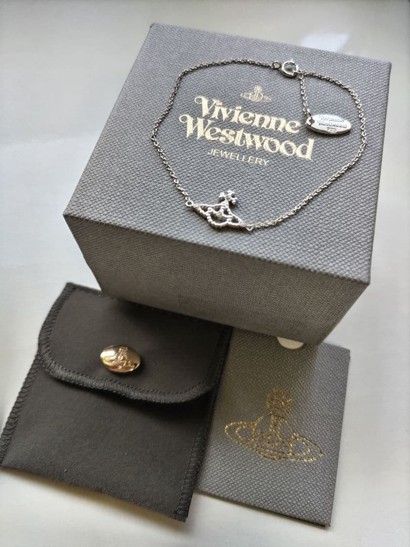 未使用品 Vivienne Westwood シルバーブレスレット