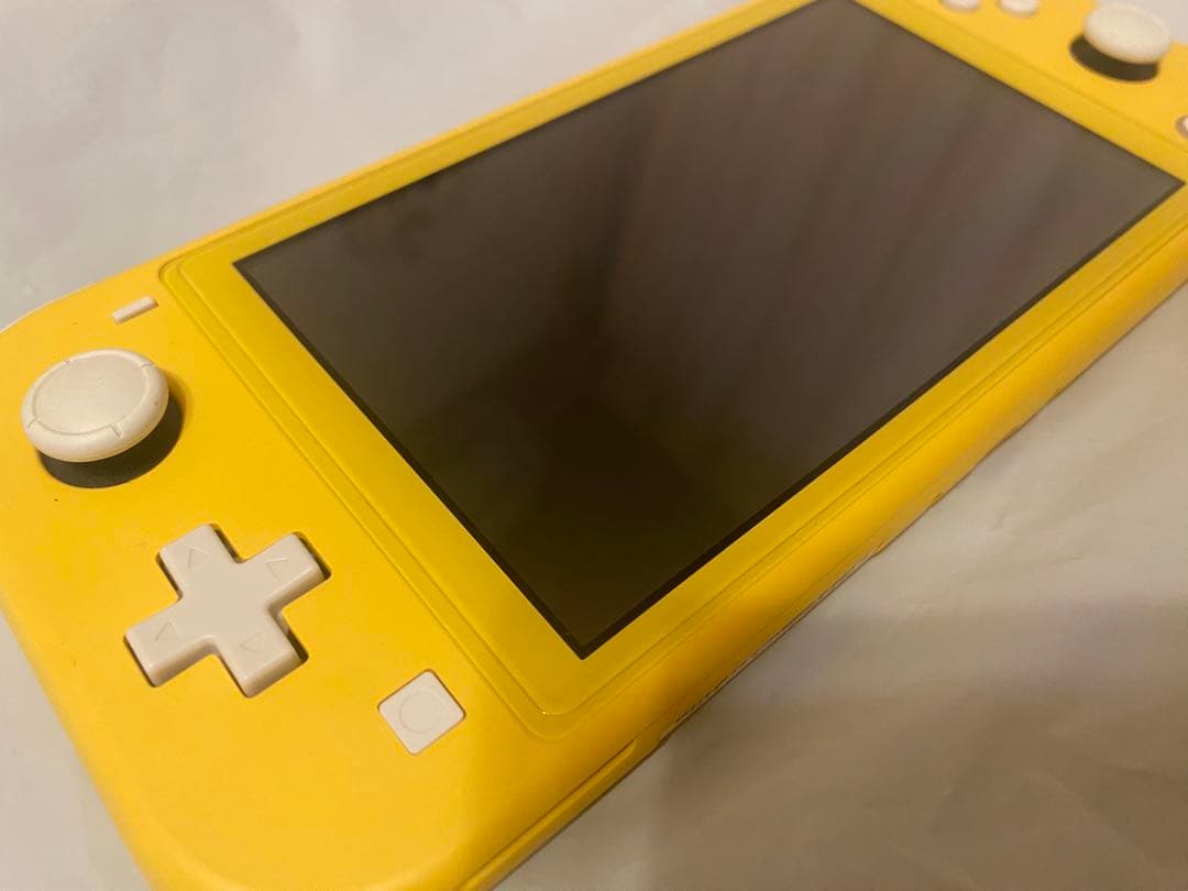 任天堂 Switch Lite イエロー ACアダプター 美品