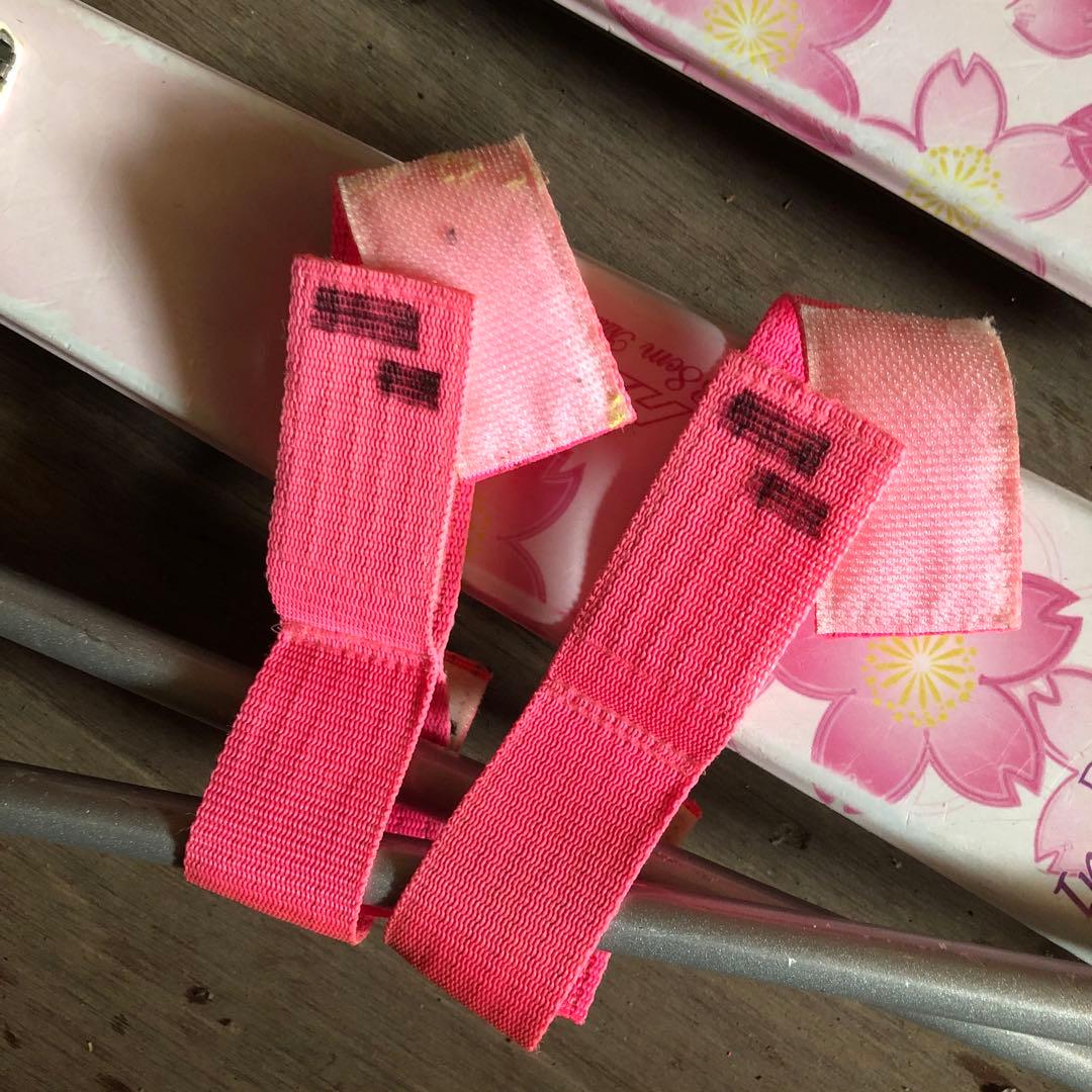 子供用スキーセット　スキー板　ビンディング　ストック　ホルダーベルト　ピンク色