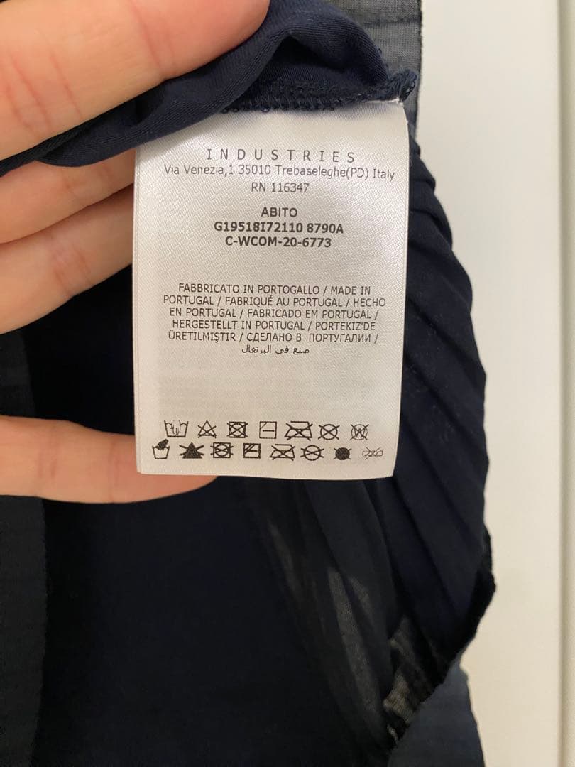 美品】MONCLER 100㎝ ネイビー 半袖ワンピース - メルカリ