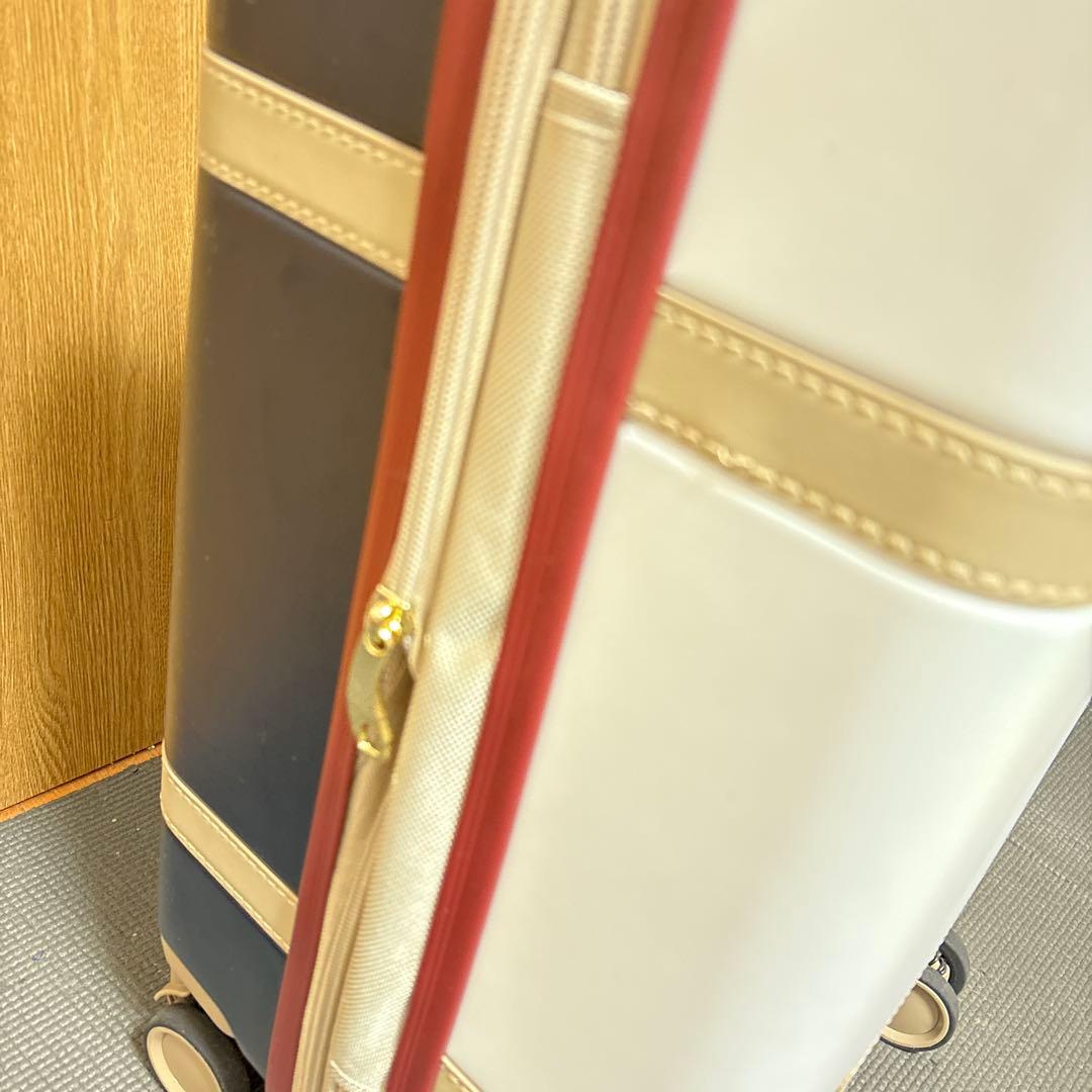 【moz】 キャリーケース ホワイト/ネイビー