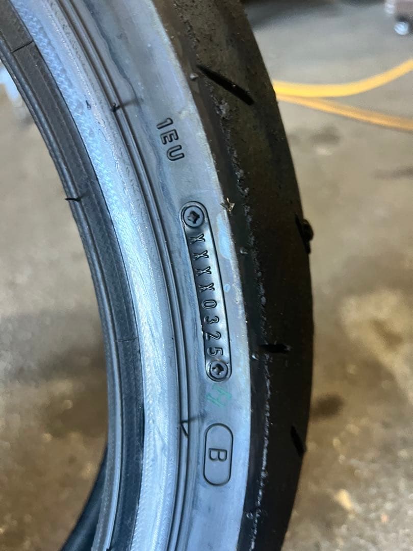 送料込み室内保管 中古DUNLOP KR410 前後セット JP250等7