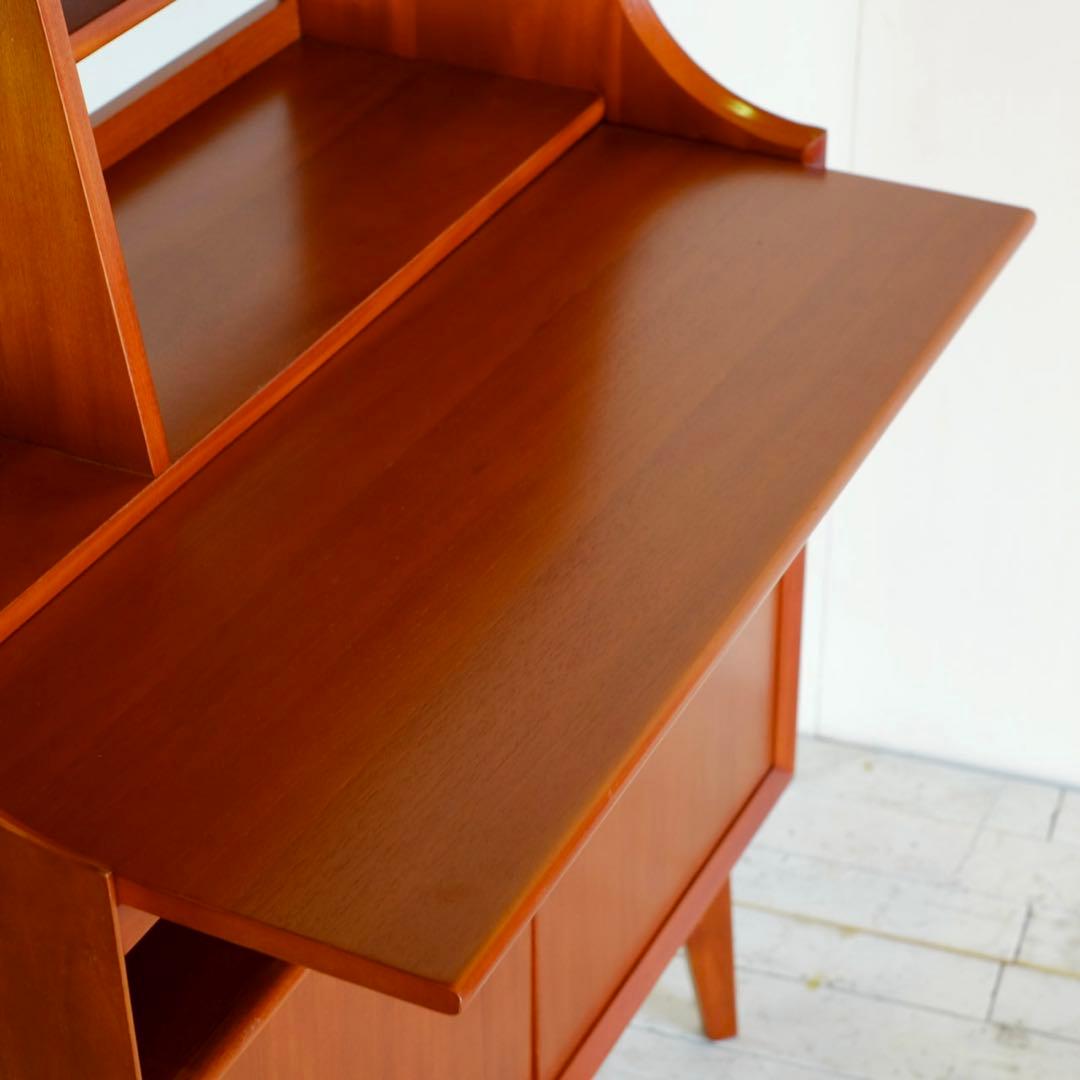 E 新品 北欧 ライティングデスク 机 赤茶色 飾り棚 カフェ テーブル