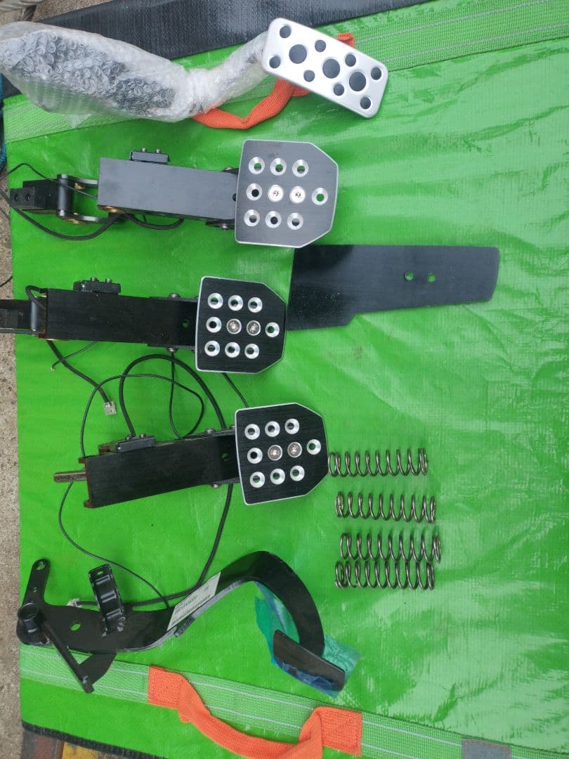 【未使用ペダル付】Simagic風VR＋ハンドル＋3ペダルセット