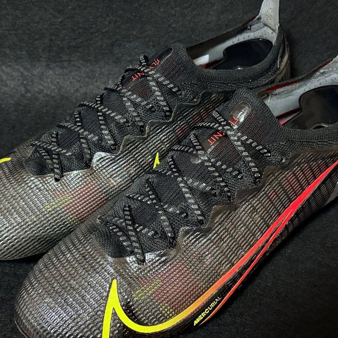 【極美品】NIKE マーキュリアル ヴェイパー 14 エリート HG