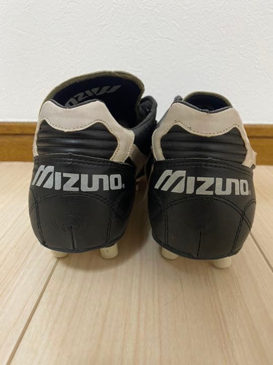 激レア サッカー スパイク マラドーナも着用 ミズノ Jリーグモデル