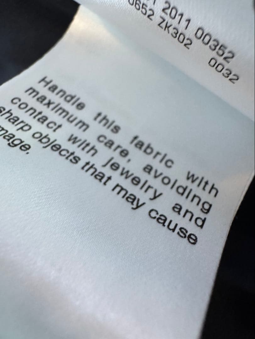 GUCCI ベロアドレス