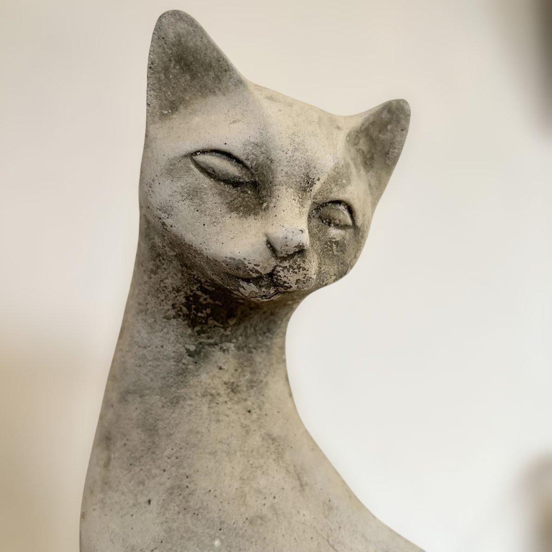 英国ガーデンオーナメント猫